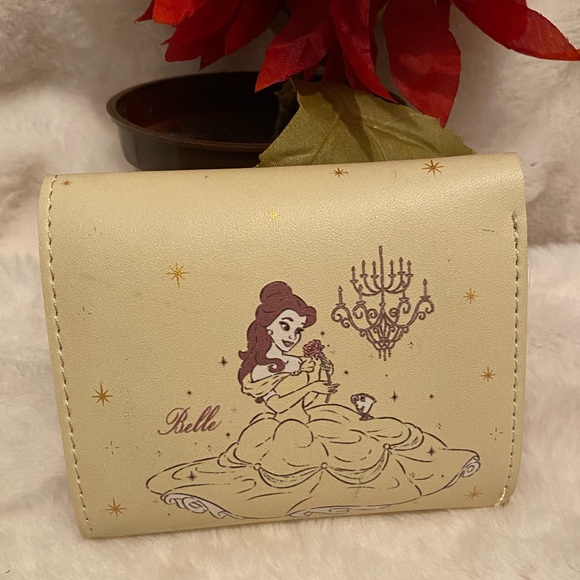 EUC Disney wallet - Picture 2 of 7